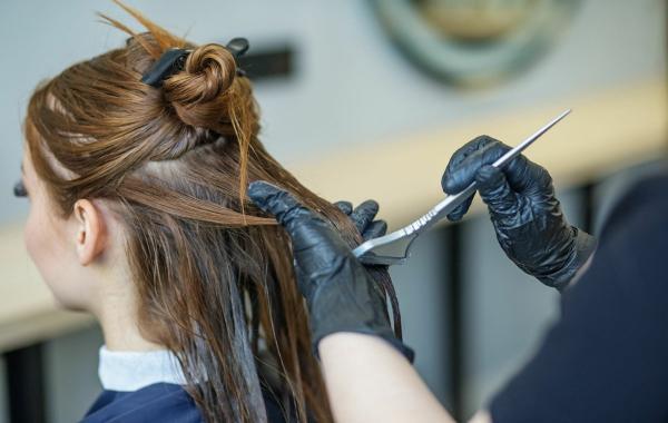 روتین مراقبت از موی رنگ شده؛ 16 توصیه برای حفظ سلامت موهای شما
